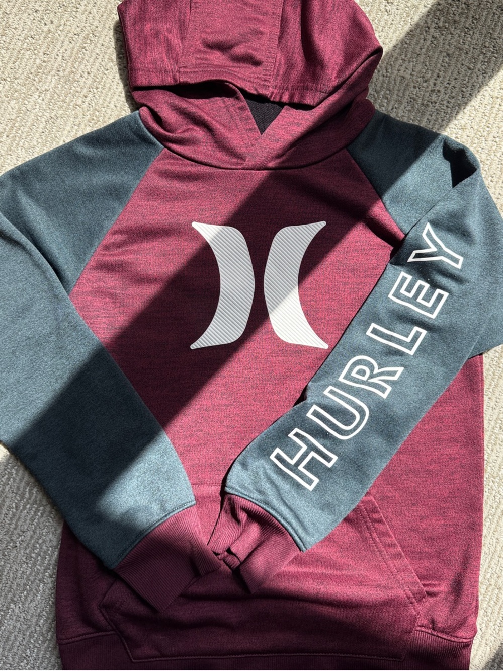 Hurley Youth Maroon and Gray Logo Pullover Hoodie